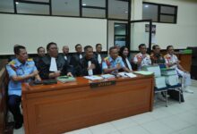 Sidang Perdana Kasus Dugaan Korupsi Satelit Navayo Digelar di Pengadilan Militer Tinggi II Jakarta Sidang Perdana Kasus Dugaan Korupsi Satelit Navayo Digelar di Pengadilan Militer Tinggi II Jakarta