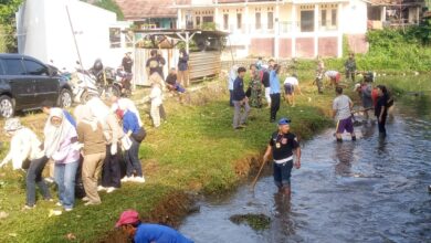 Semarak Hari Jadi Bogor ke-544, Kecamatan Ciampea Gelar Aksi Bebersih Desa Serentak Semarak Hari Jadi Bogor ke-544, Kecamatan Ciampea Gelar Aksi Bebersih Desa Serentak