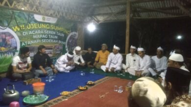 Jelang Seren Taun dan Sedekah Bumi, Sesepuh Kampung Ciawitali Gelar Doa Bersama di Maqom Kramat Jelang Seren Taun dan Sedekah Bumi, Sesepuh Kampung Ciawitali Gelar Doa Bersama di Maqom Kramat