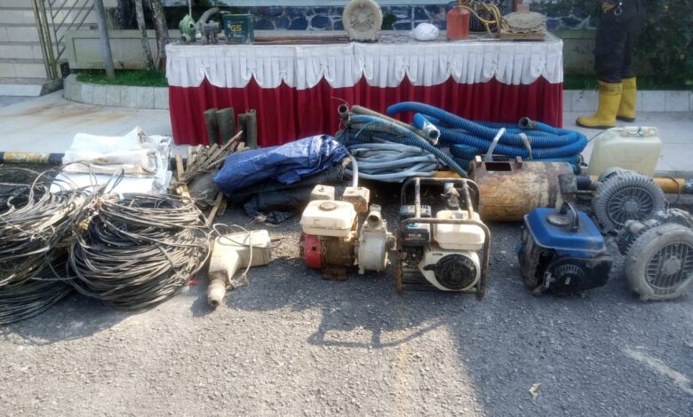 Hari Ketiga Operasi PETI Antam Pongkor Berakhir, Satgas Gabungan Sita Mesin Bor, Genset hingga Blower di Nanggung Hari Ketiga Operasi PETI Antam Pongkor Berakhir, Satgas Gabungan Sita Mesin Bor, Genset hingga Blower di Nanggung