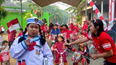 Rayakan HUT Ke-81 RI, Warga Puri Bukit Depok Gelar Karnaval Hingga Lomba Seru Rayakan HUT Ke-81 RI, Warga Puri Bukit Depok Gelar Karnaval Hingga Lomba Seru