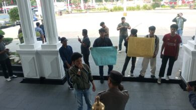 PPAK Kepung Balai Kota, Frans Kursi Direksi Tirta Pakuan Bukan Jatah Politik PPAK Kepung Balai Kota, Frans Kursi Direksi Tirta Pakuan Bukan Jatah Politik
