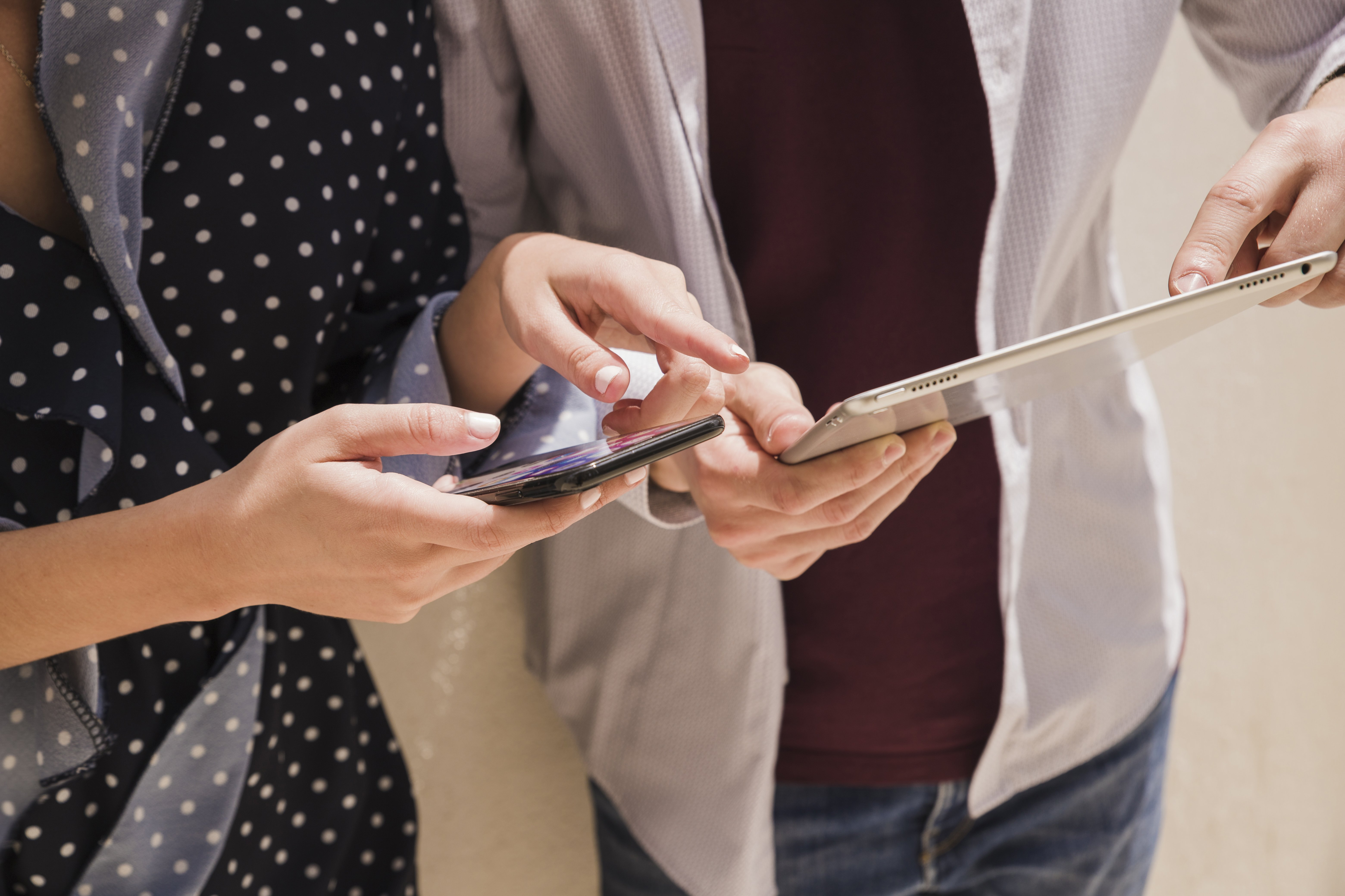Kesalahan yang Sering Terjadi Saat Membuat Undangan Digital
