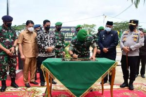 Pangdam I/BB Mayjen TNI Hassanudin, S.I.P., M.M. Bersama Bupati Siak, Drs. H. Alfendri, M.Si. Hadir Dalam Peresmian dan Pelantikan Komandan Kodim 0322/Siak IMG 20211126 WA0002
