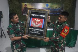 Dirsen Pussenarhanud Kodiklatad kunjungi Pos Kotis Satgas Kodim Maluku Yonarhanud 11/WBY IMG 20211213 WA0198