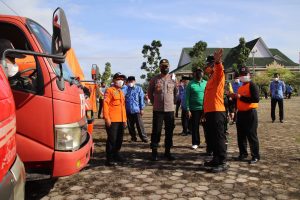 Kapolres Pringsewu Siap Bersinergi dengan TNI, Pemda, Serta Forkopimda Dalam Penanganan Bencana Alam IMG 20211217 WA0125