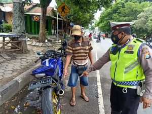 Lagi, Polisi Amankan Belasan Motor Knalpot Brong di Gresik IMG 20211219 WA0153