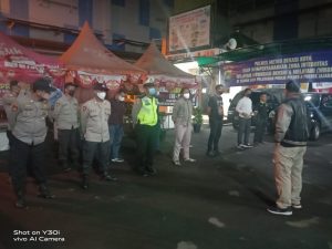 Kanit Reskrim Polsek Pondok Gede Pimpin Apel Malam Guna Antisipasi 3C IMG 20211222 WA0001