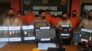 Polres Majalengka: Satres Narkoba Ringkus Tujuh Pelaku Pengedar Narkoba di Penghujung Tahun 2021 P 20211217 134740