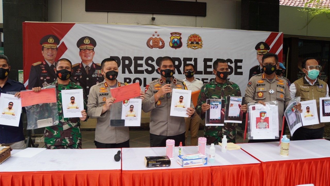 Press Release berita Hoax Kasdim 0817/Gresik,Waka Polda turut hadir