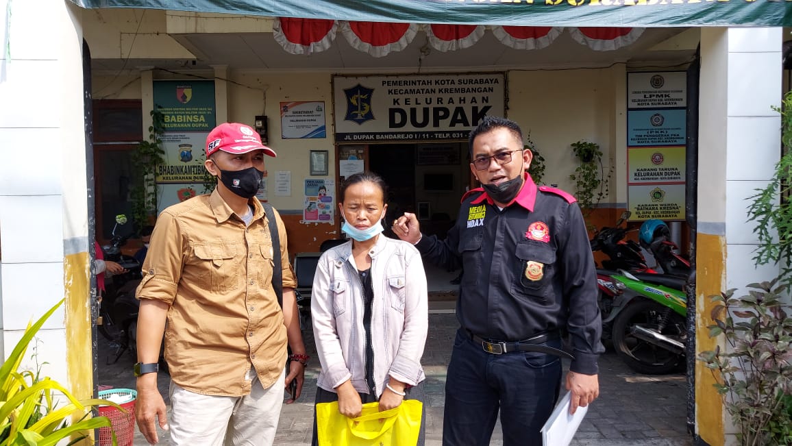 kelurahan Dupak Terkesan Mblulet pelayanan Administrasi kepada setiap warganya