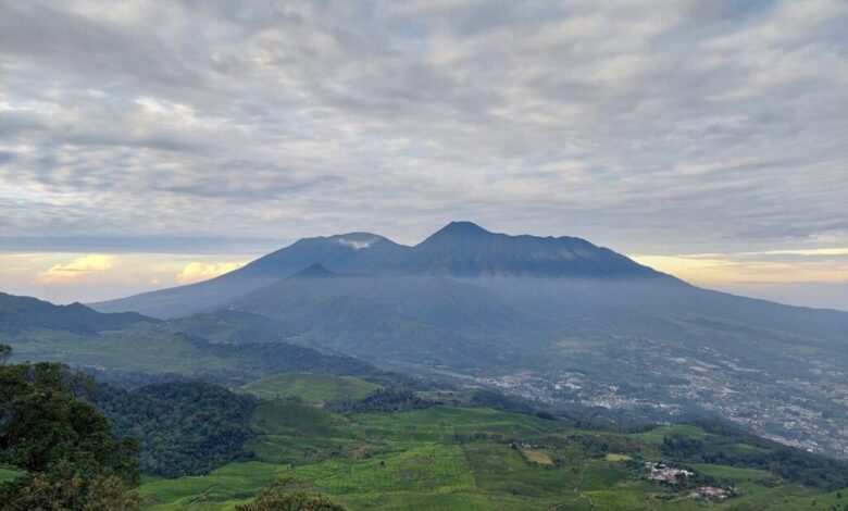 Gunung Kencana Gunung Kencana