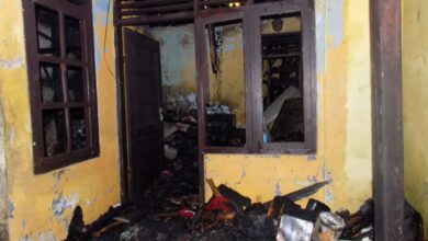 Tiga Rumah Warga di Kampung Cisarua Purasari Ludes Terbakar, Warga Padamkan Api Secara Gotong Royong