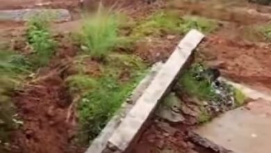 Pasca Tebing Longsor di Cibunian, Penghuni Rumah Dekat Tebing Langsung Dievakuasi