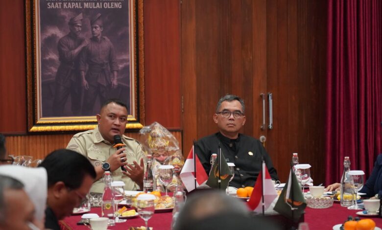 Tingkatkan Keselamatan Warga, Bupati Bogor Siapkan JPO Ikonik di Jalan Tegar Beriman