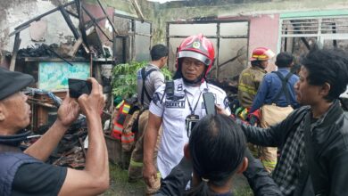 Si Jago Merah Lalap Tiga Rumah di Sukarapih Ciomas, Api Dipadamkan dalam 45 Menit Tanpa Korban Jiwa