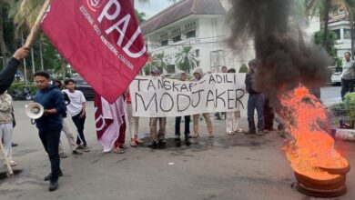 Demo Kejari, KOPAD Desak Tangkap Mantan Dirut Perumda PPJ