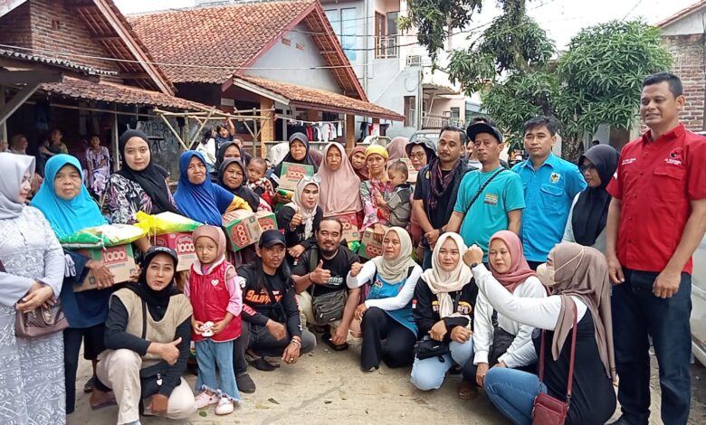 Sinergi PDI Perjuangan, Pospera, FKJBP, dan KNPI Jasinga di Tengah Bencana Banjir Bogor Barat