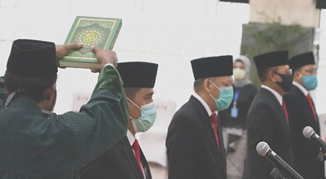 KPK Lantik Pejabat Eselon 1 dan 2 20200416 035438