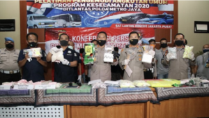 Polisi sita 11 Kilogram Sabu dan 30.000 Ekstasi di Apartemen Kawasan Tanjung Duren Jepretan Layar 2020 04 25 pada 11.32.12 1024x578 1