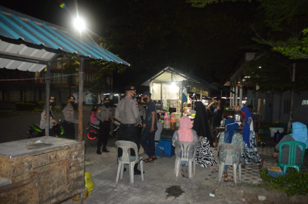 Ops Aman Nusa II Seligi 2020 Laksanakan Patroli Dialogis di Batu Aji dan Sekitarnya, Dukung New Normal di Wilayah Kepri 7D76EF35 D0B8 4C35 BEE4 FDA21050E196 1024x681 1