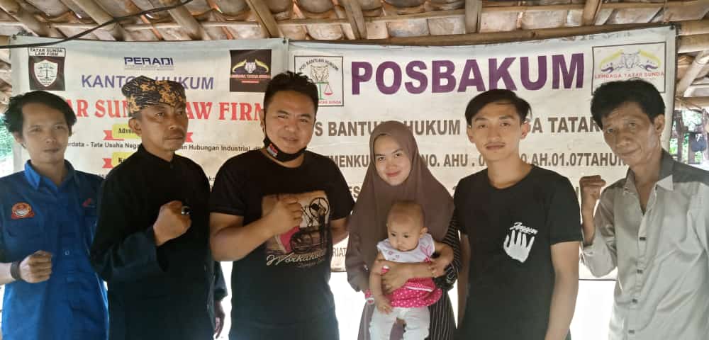 Direktur Eksekutif Puskominfo Indonesia, Diansyah Putra Gumay, SE, S.Kom, MM, Dampingi Ibu Muda Korban Berita Covid-19 IMG 20200602 WA0018