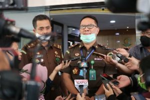 Kejaksaan Agung Menetapkan Deputi Komisioner Pengawas Pasar Modal II OJK Sebagai Tersangka Baru Kasus Jiwasraya IMG 20200626 WA0123 resize 34