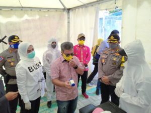 Irwasda Polda Sulteng Tinjau Posko Gugus Tugas kesehatan Covid 19 WhatsApp Image 2020 06 11 at 14.25.42 1 1024x768 1