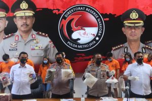 Ditresnarkoba Polda Metro Jaya Ungkap Sindikat Bisnis Liquid Vape Gunakan Narkoba WhatsApp Image 2020 06 29 at 15.24.08 1024x682 1