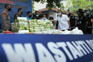 BNN Musnahkan 238 Kg Sabu Dan 404 Kg Ganja whatsapp image 2020 09 08 at 2.54 .05 pm 900x600 1