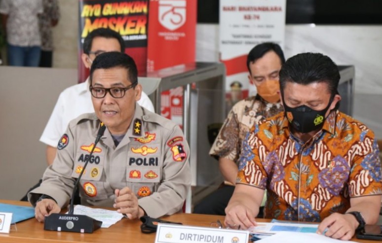 Polri Beberkan Peran Tiga Tersangka Baru Dalam Kasus Kebakaran Kejagung 20201114 142639