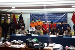 D3CBB6DD ACC7 487C A7E4 872F8AE362C4