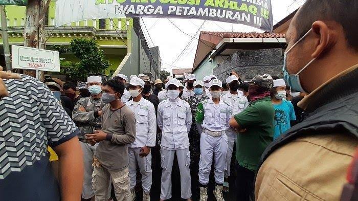 83004C5C C995 41FF B839 26728D4BB112