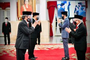 Presiden Jokowi Lantik Kepala BNN dan BRGM di Istana Negara whatsapp image 2020 12 23 at 2.22 .27 pm 900x600 1
