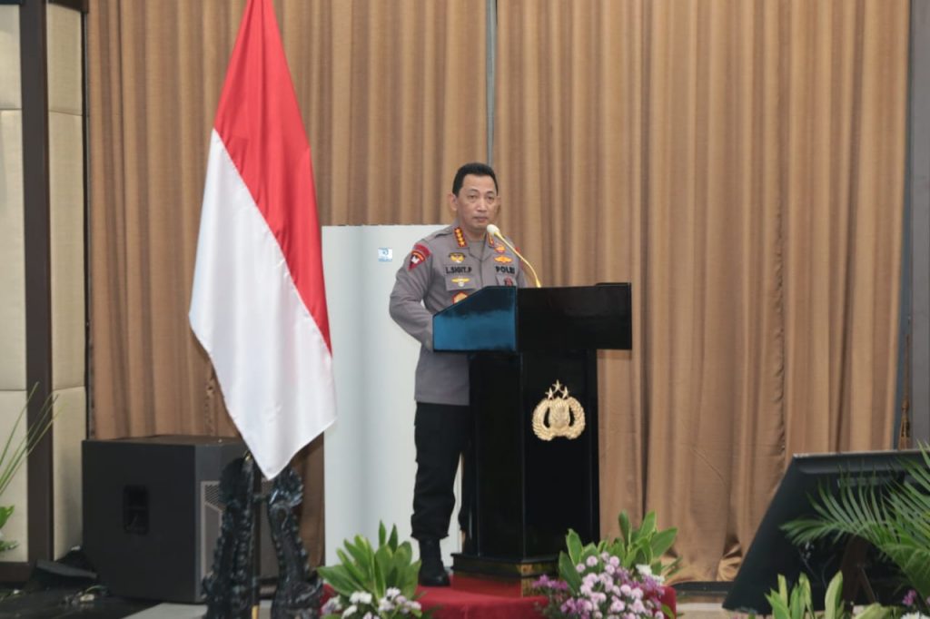 kapolri pimpin rapim polri tahun 2021 yji 1024x682 1
