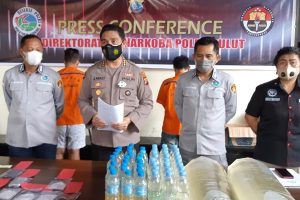 Berantas Narkoba, Polda Sulut Amankan 2 Tersangka Beserta 8 Paket Sabu a 3