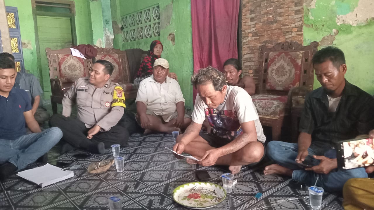 e1941aef 991a 4a4b bf0a 97f1c87e0aac