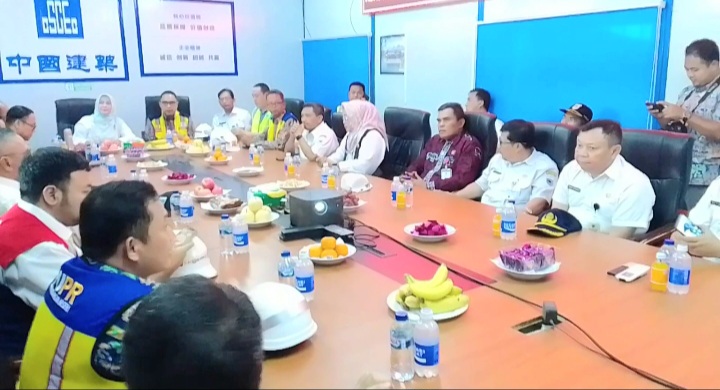 Bupati Pandeglang, Kunker ke PT Sino Road And Bridge Group