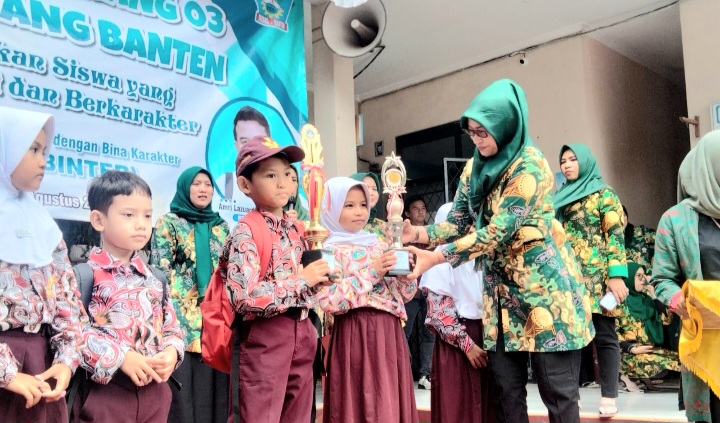 Dalan Penyelenggaraan Lomba Padus Mars SDN Serang 03 Kota Serang Berjalan Lancar dan Penuh Keseruan