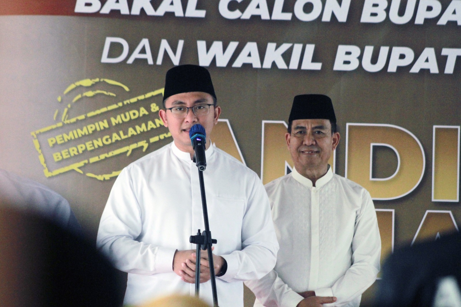 Lanjutkan Sosialisasi: Andika Hazrumy Kenalkan Nanang Sebagai Pendampingnya