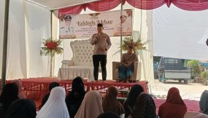 Kapolsek Pabuaran Berikan Pesan Kamtibmas Kepada Warga di Acara Tabligh Akbar Desa Sindangheula