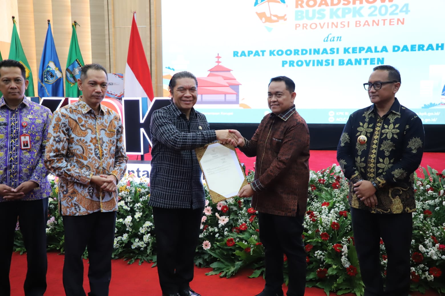 IMG-20240910-WA0023 Kakanwil BPN Banten Serahkan Sertipikat Elektronik Situ Cihuni