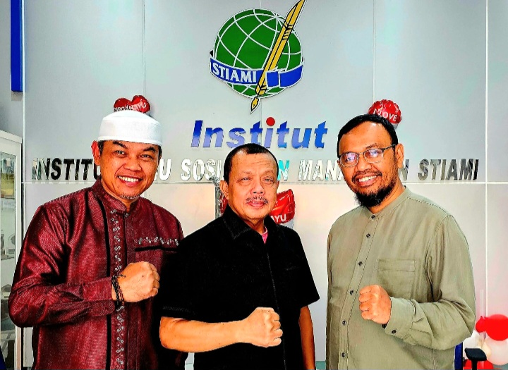 KSPSI-STIAMI-IJW Gelar Pelatihan Jurnalistik, Public Speaking dan Foto Gratis Bagi Pekerja: Jurnalis dan Ormas