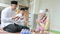 Abuya Muhtadi Berikan Doa Untuk Balon Bupati Serang Andika Hazrumy: Saat Sowan ke Ponpes Roudhotul Ulum Cidahu