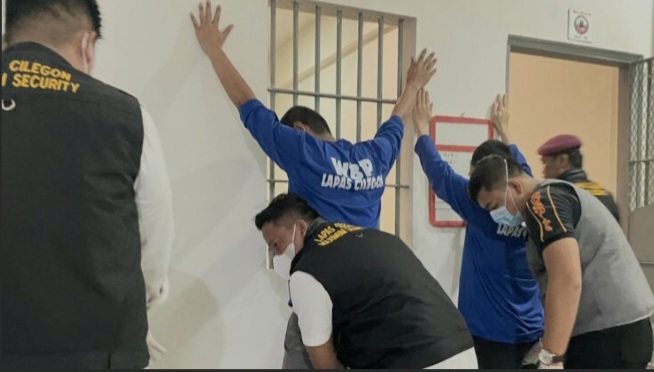 Kadivpas Banten Hadir Langsung: Sekaligus Lakukan Sidak dan Tes Urine di Lapas Cilegon