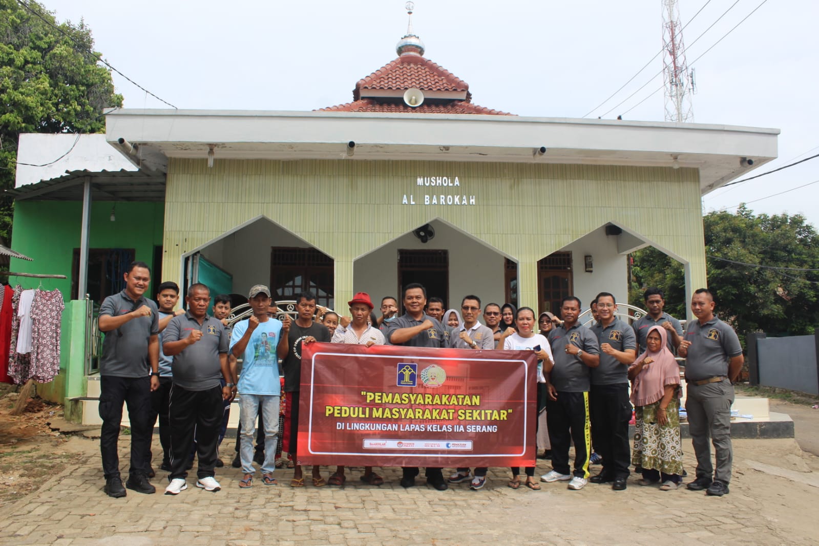 IMG-20241024-WA0001 Peduli Akan Lingkungan Masyarakat: Lapas Serang Gelar Kegiatan Bakti Sosial Bersih-Bersih Lingkungan Masyarakat Sekitar
