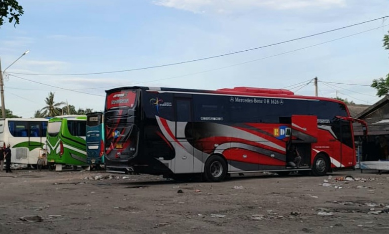 Koordinator Tempat Khusus Parkir-TKP Terminal Sukadiri: Rasidi Alias Bombom Optimisme Parkiran Sukadiri Tingkatkan PA