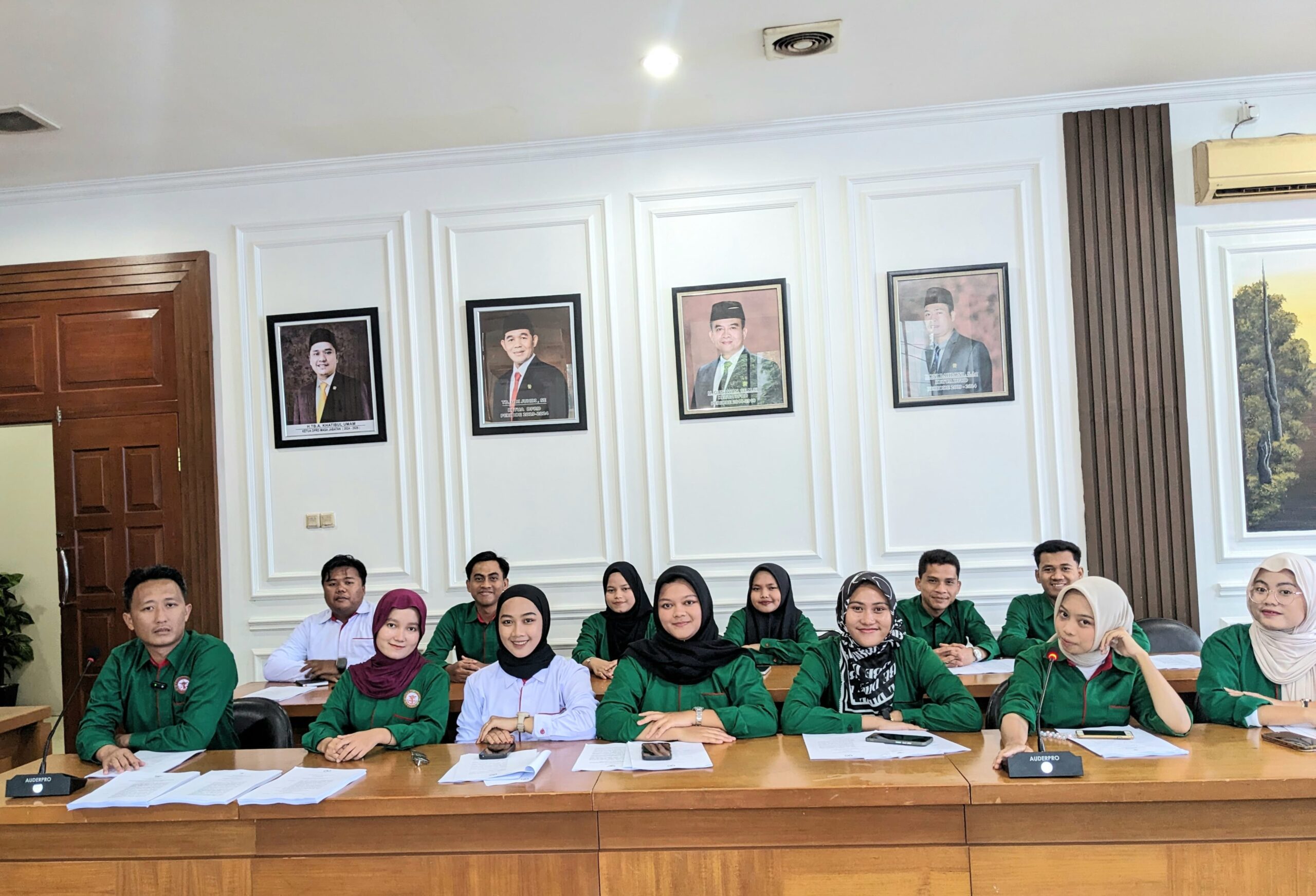 Tahun 2025 Bupati Pandeglang Tidak Laksanakan PERDA Bantuan Hukum NOMOR 8 TAHUN 2017 Bagi Masyarakat Tidak Mampu