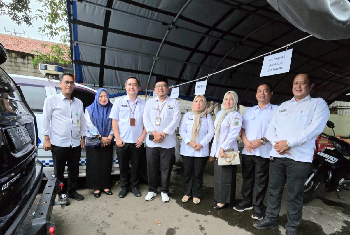 IMG-20250425-WA0020 Dalam Pelayanan Wajib Pajak Taat Pajak: Samsat Cilegon Berikan Layanan Jalur Khusus Ibu Hamil