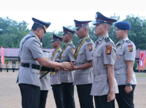 Kapolda Sumsel Resmi Lantik 266 Siswa Diktuba